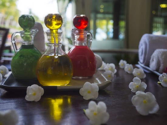 How To Use Castor Oil Scrub for Better Skin