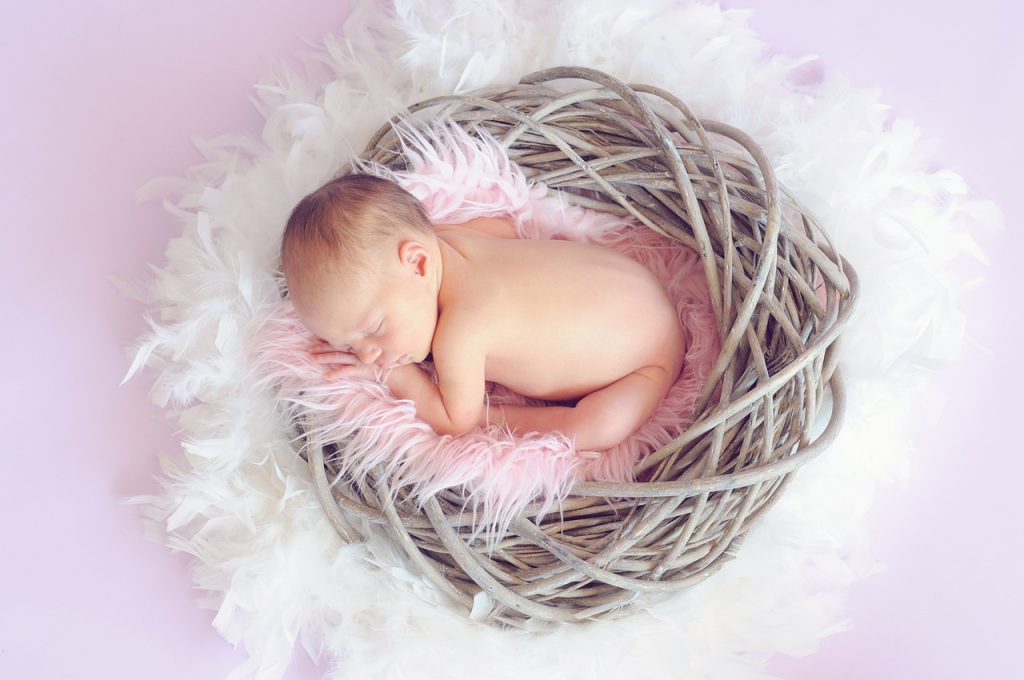 Castor Oil for Babies | DIY Baby Balm