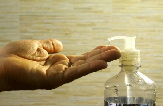 DIY Castor Oil Body Lotion for Winter | Castor Oil Guide