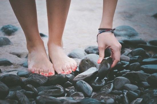 Homemade Castor Oil Foot Soak | Castor Oil Guide
