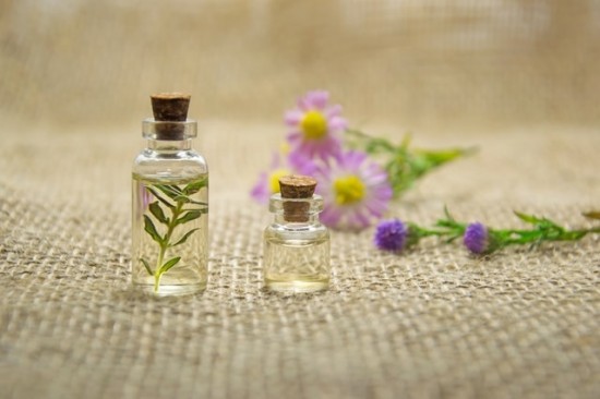 Homemade Castor Oil Foot Soak | Castor Oil Guide