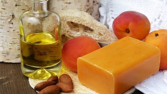 22 Amazing Benefits of Castor Oil | Castor Oil Guide