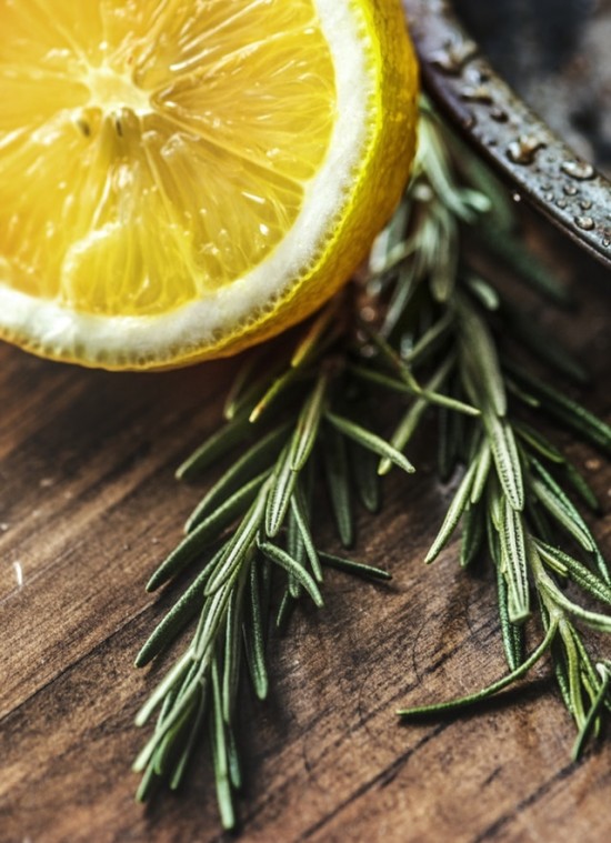 Castor Oil and Rosemary Oil | Castor Oil Guide