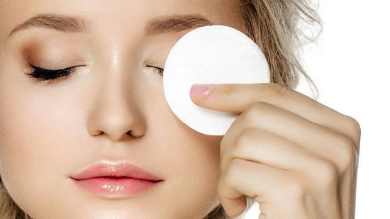 can you use castor oil to remove makeup