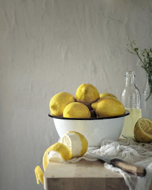 castor oil and lemon peel for eyelash