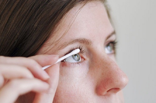 Is Castor Oil Good for Styes | Castor Oil for Stye Treatment 2