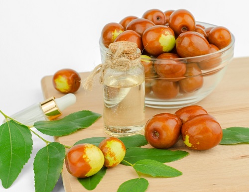 Jojoba Oil vs Castor Oil: Which is Better? 1