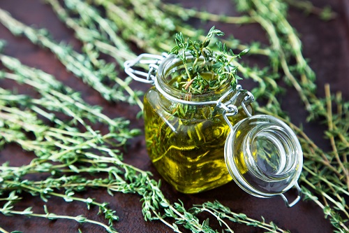 15 Most Effective Essential Oils for Skin Tags 6