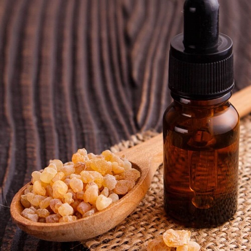 Using Essential Oils For Hair 2