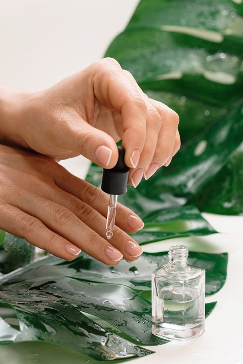 Argan Oil for Nails | Benefits & Usage 2