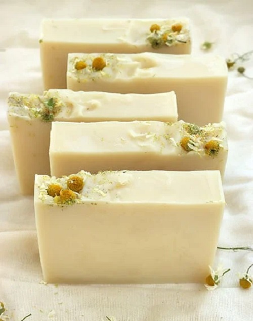 5 DIY Castor Oil Soap Recipes 4