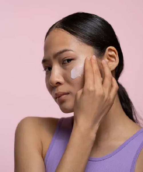 What Is Hydrogenated Castor Oil? 9