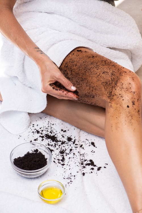 Ways To Use Coconut Oil For Cellulite