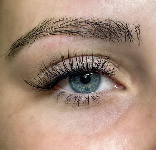 Use Olive Oil For Eyelashes