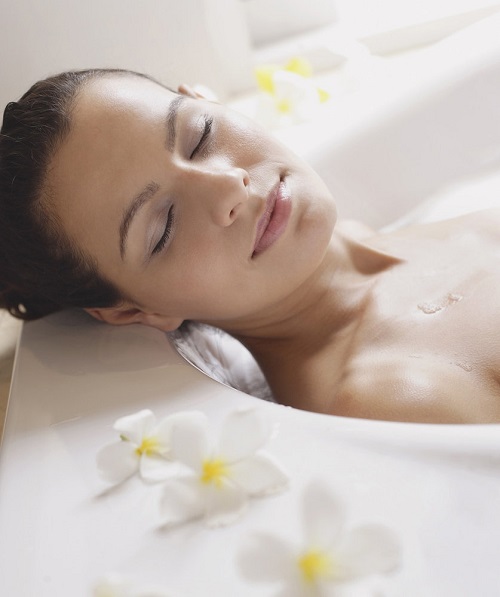Add Essential Oils To A Bath