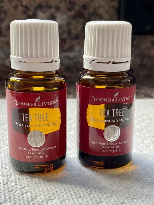Essential Oils To Women 2