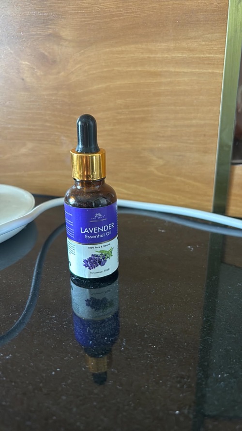 Effective Essential Oils for Winter Stay Warm and Healthy Naturally 2