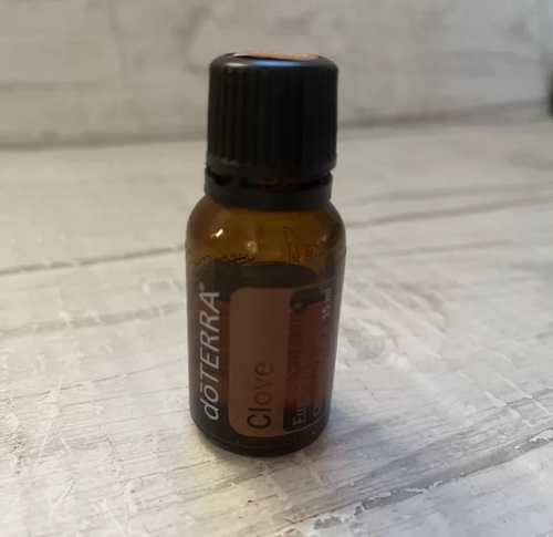 Essential Oils For Dental Pain 2