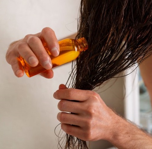 Benefits of Coconut Oil For Hair