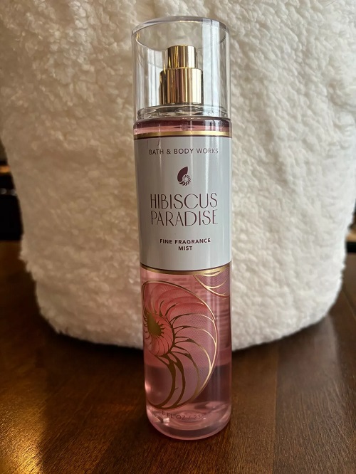DIY Hibiscus Face Mist That Instantly Refreshes Winter- Dry Skin