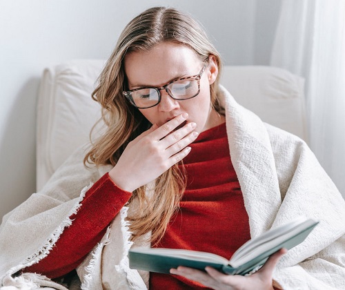honey garlic mix can Fights Winter Fatigue