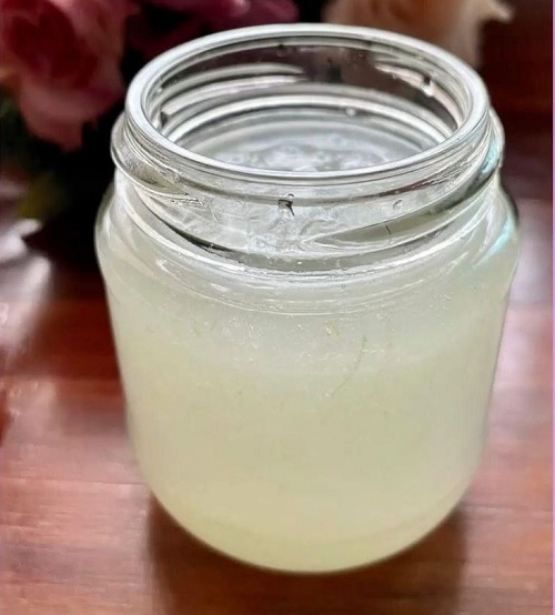 aloevera gel and vitamin e gel