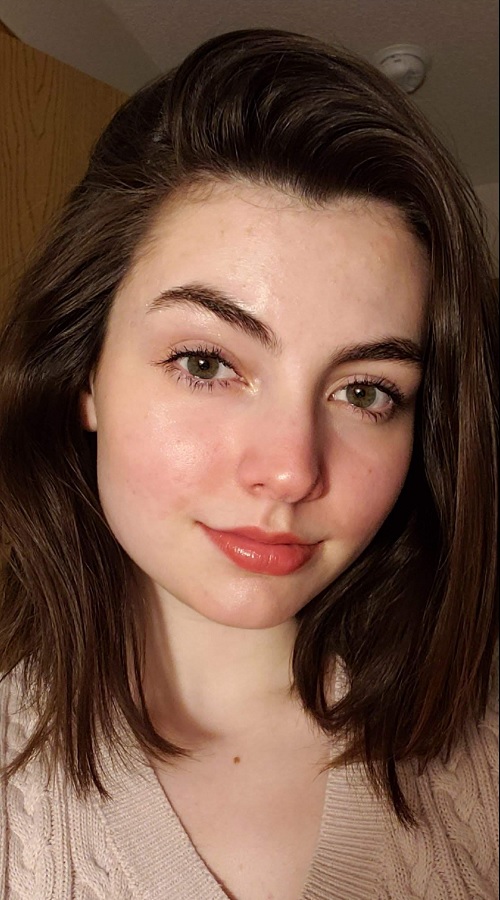 Best no makeup makeup look for your perfect date 1