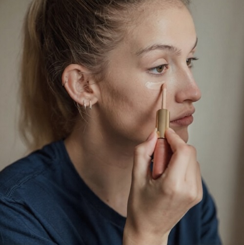 Best no makeup makeup look for your perfect date 4